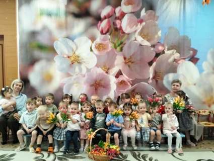 Весеннее сияние в «Звёздочках»: Праздник 8 Марта и встреча Весны!