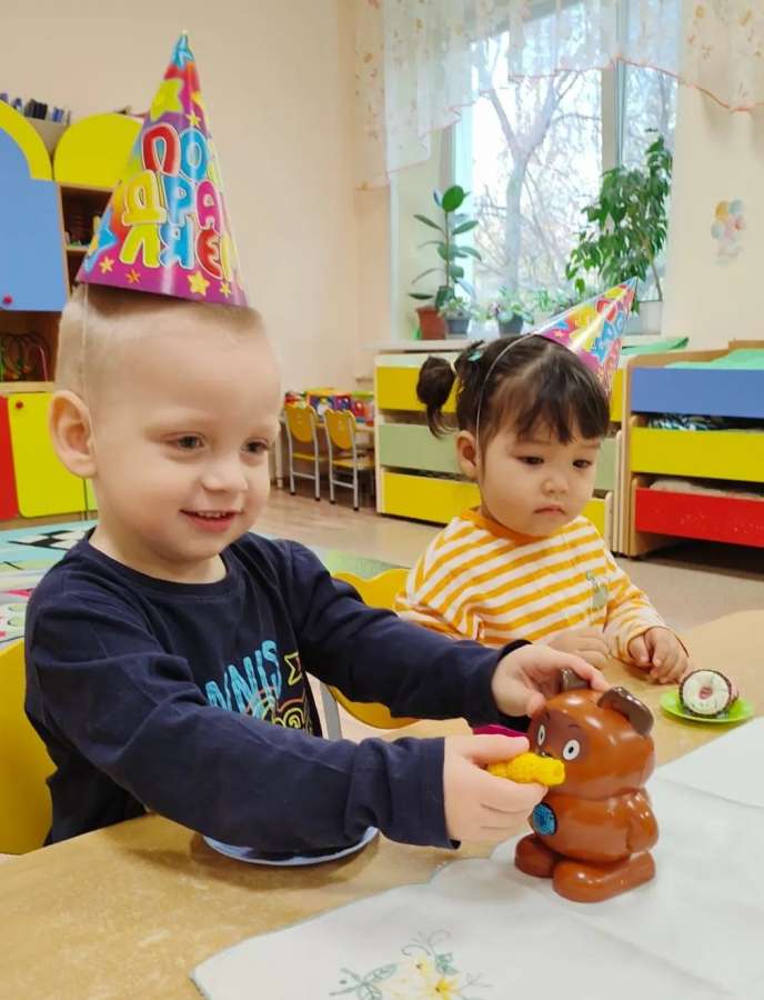 День рождения у Винни-Пуха в группе «Звездочки»!